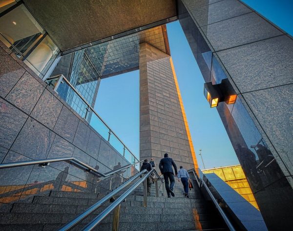 stairs-6133971_1280